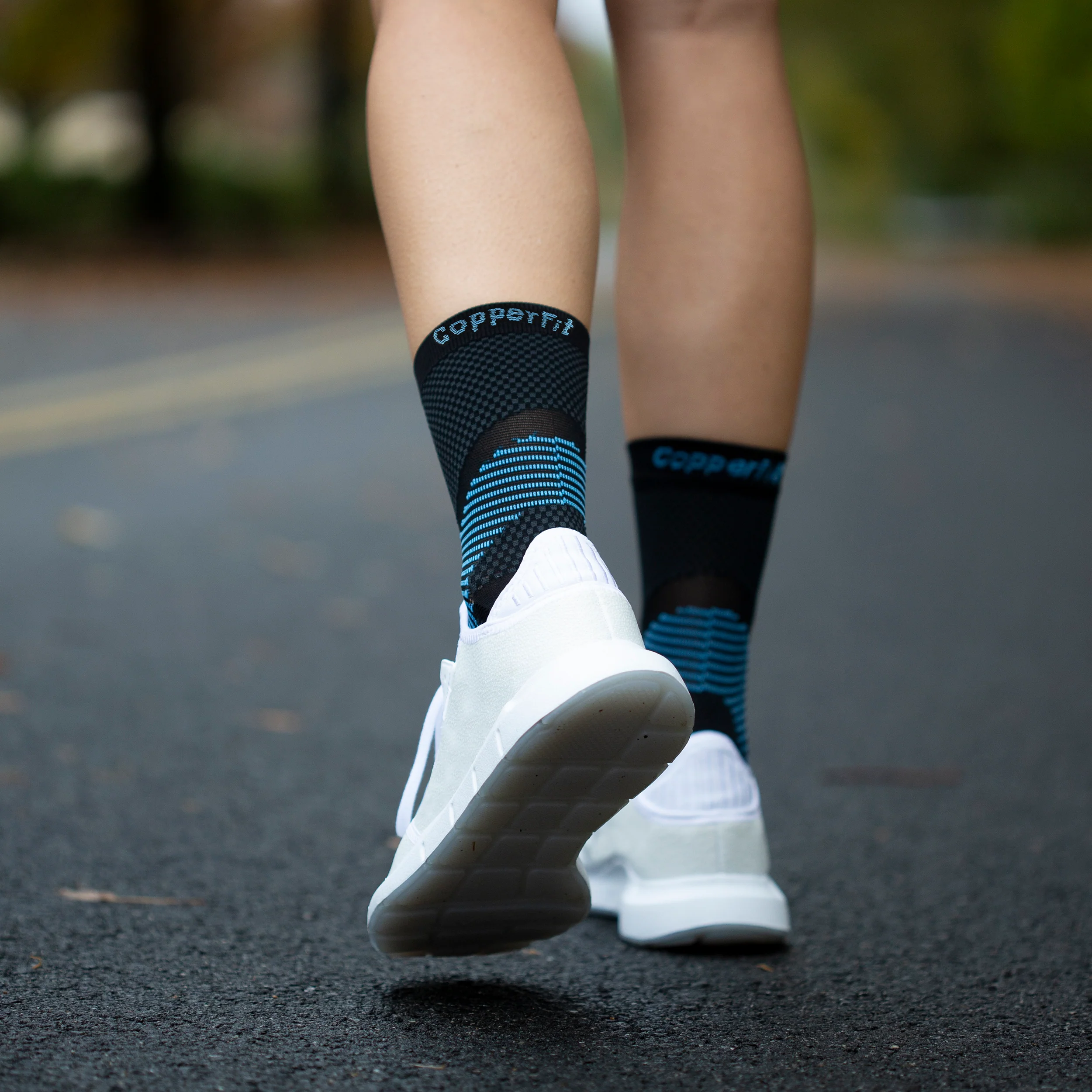 Ice Plantar Fascia Ankle Sleeve - Image 5