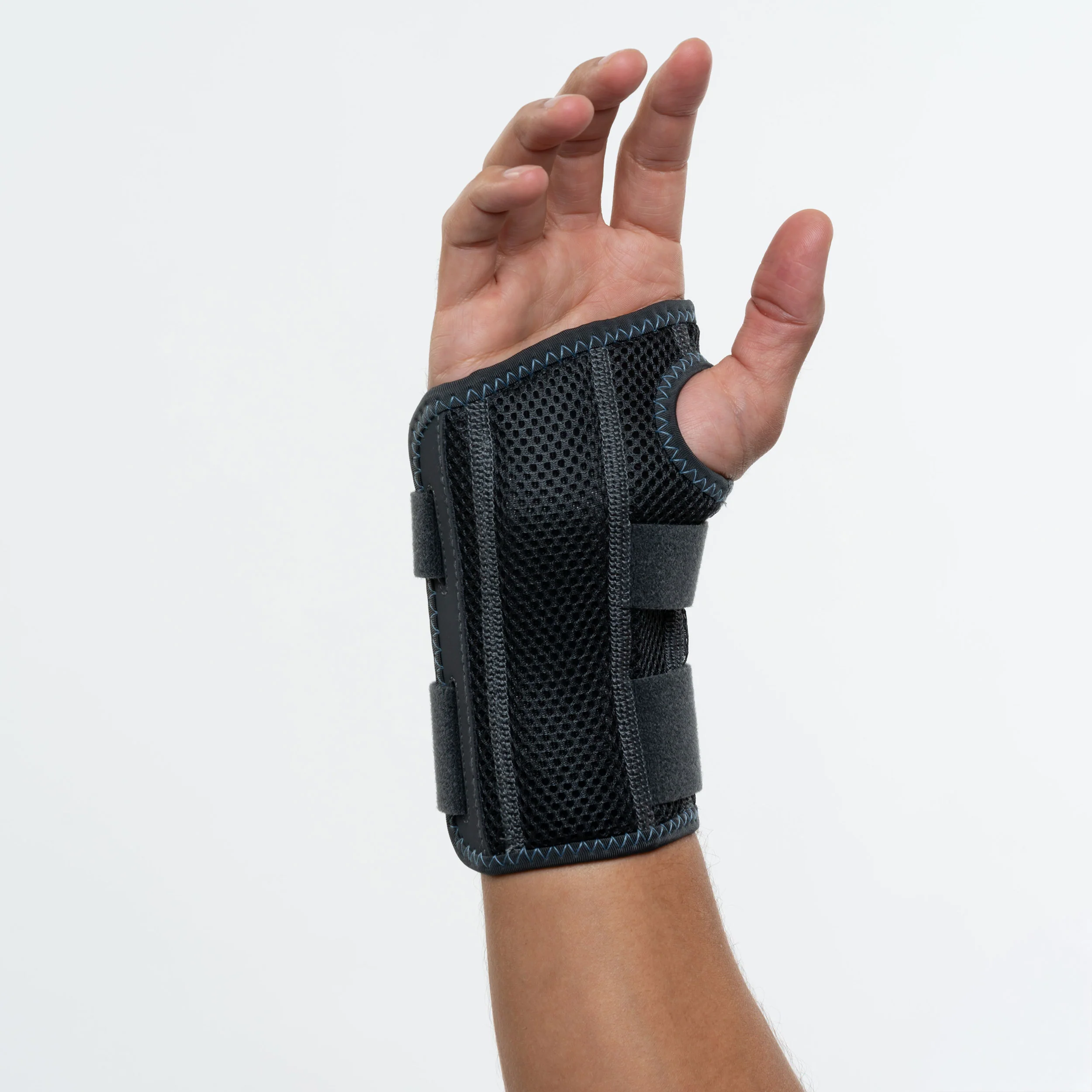 COPPER FIT® AIR Adjustable Wrist Brace - Image 3